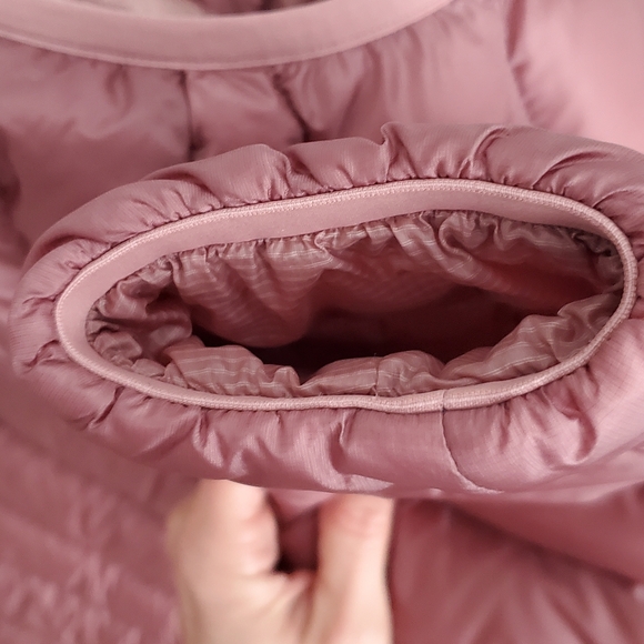 Arc'teryx Pink Jacket - Picture 10 of 12